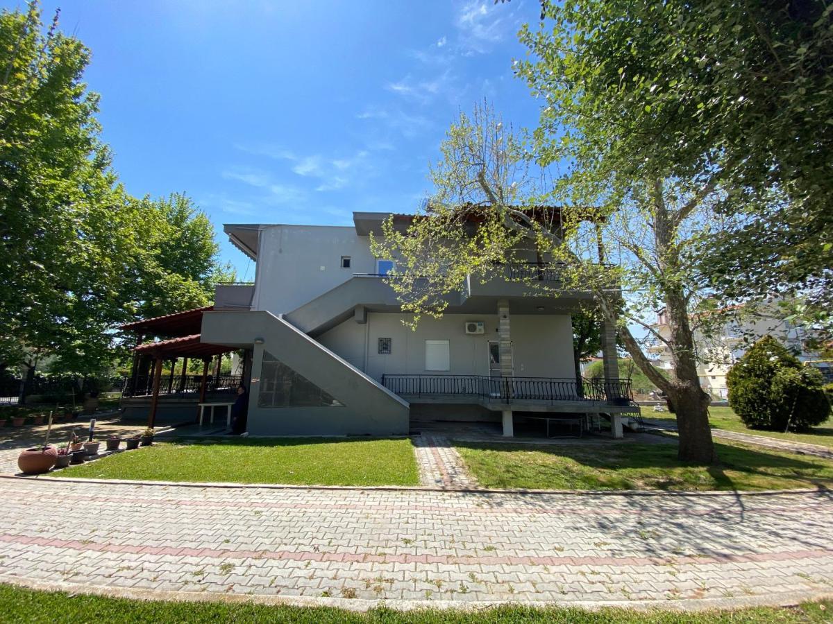 Villa Maria Ofrínion Buitenkant foto
