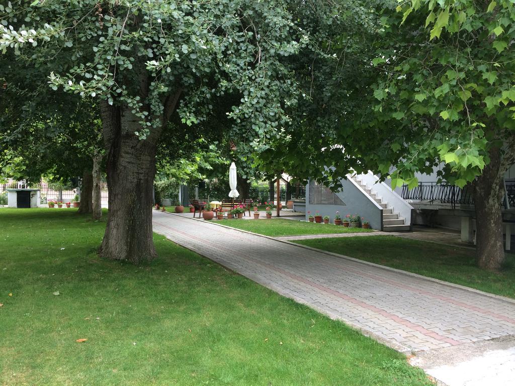 Villa Maria Ofrínion Buitenkant foto